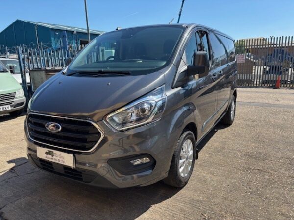 Ford Transit Custom Limited - Image 3