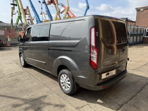 Ford Transit Custom Limited - Image 22