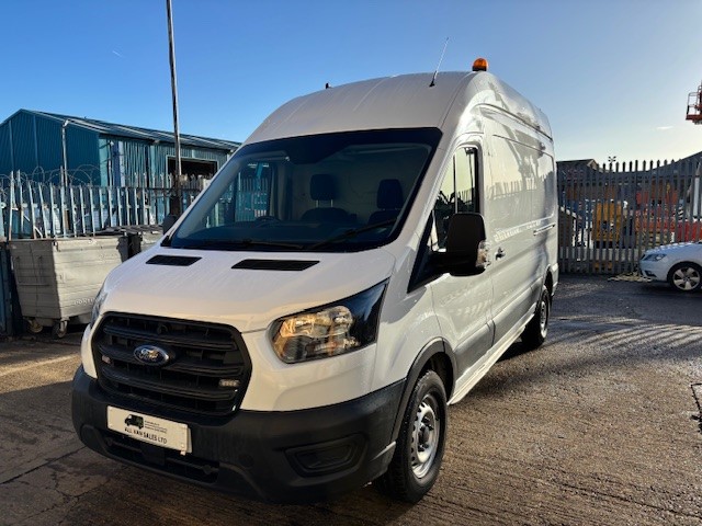 Ford Transit 2.0 350 EcoBlue Leader RWD L3 H3 Euro 6 Air Con - Image 3