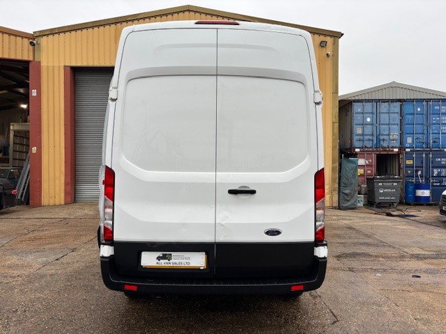 Ford Transit 2.0 350 EcoBlue Leader RWD L3 H3 Euro 6 Air Con - Image 9