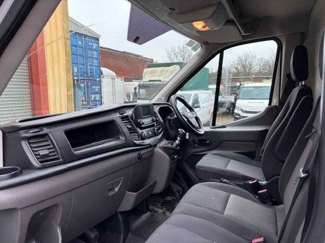 Ford Transit 2.0 350 EcoBlue Leader RWD L3 H3 Euro 6 Air Con - Image 16
