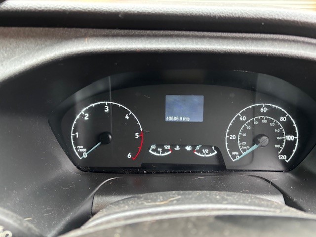 Ford Transit 2.0 350 EcoBlue Leader RWD L3 H3 Euro 6 Air Con - Image 19